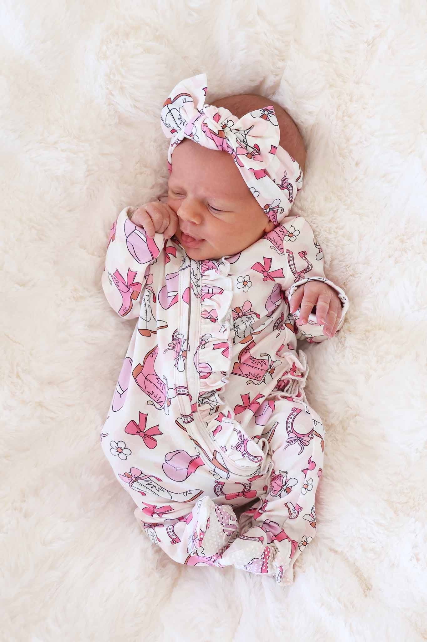 Rodeo Dreams Ruffle Zipper Footie | Pink