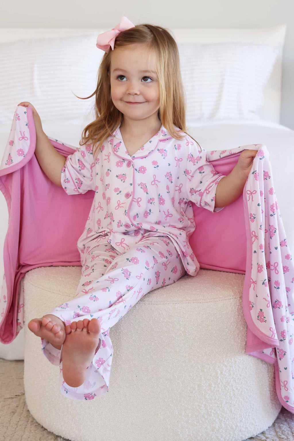 Ribbon & Roses Double Sided Bamboo Blanket | Pink