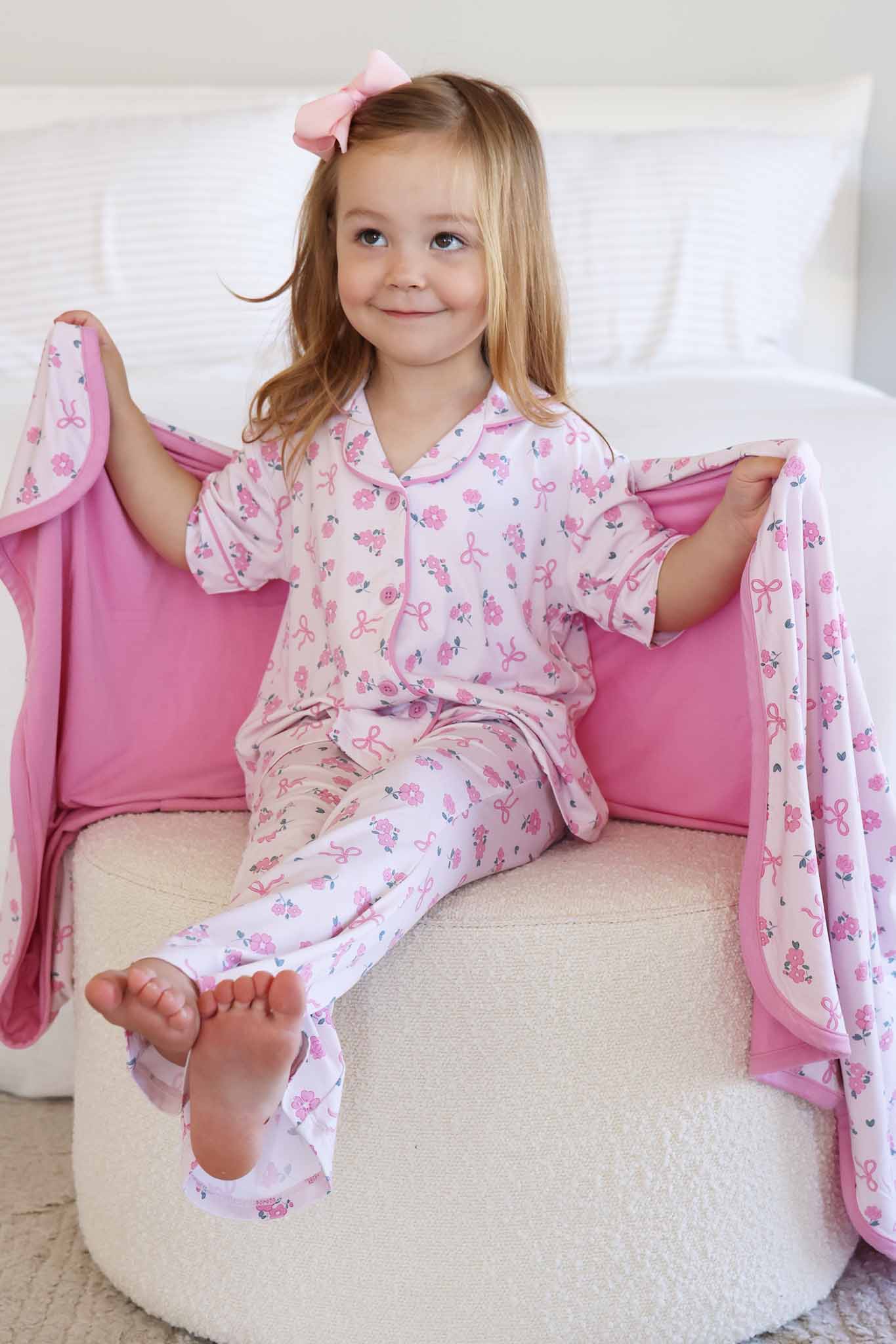 Ribbon & Roses Double Sided Bamboo Blanket | Pink
