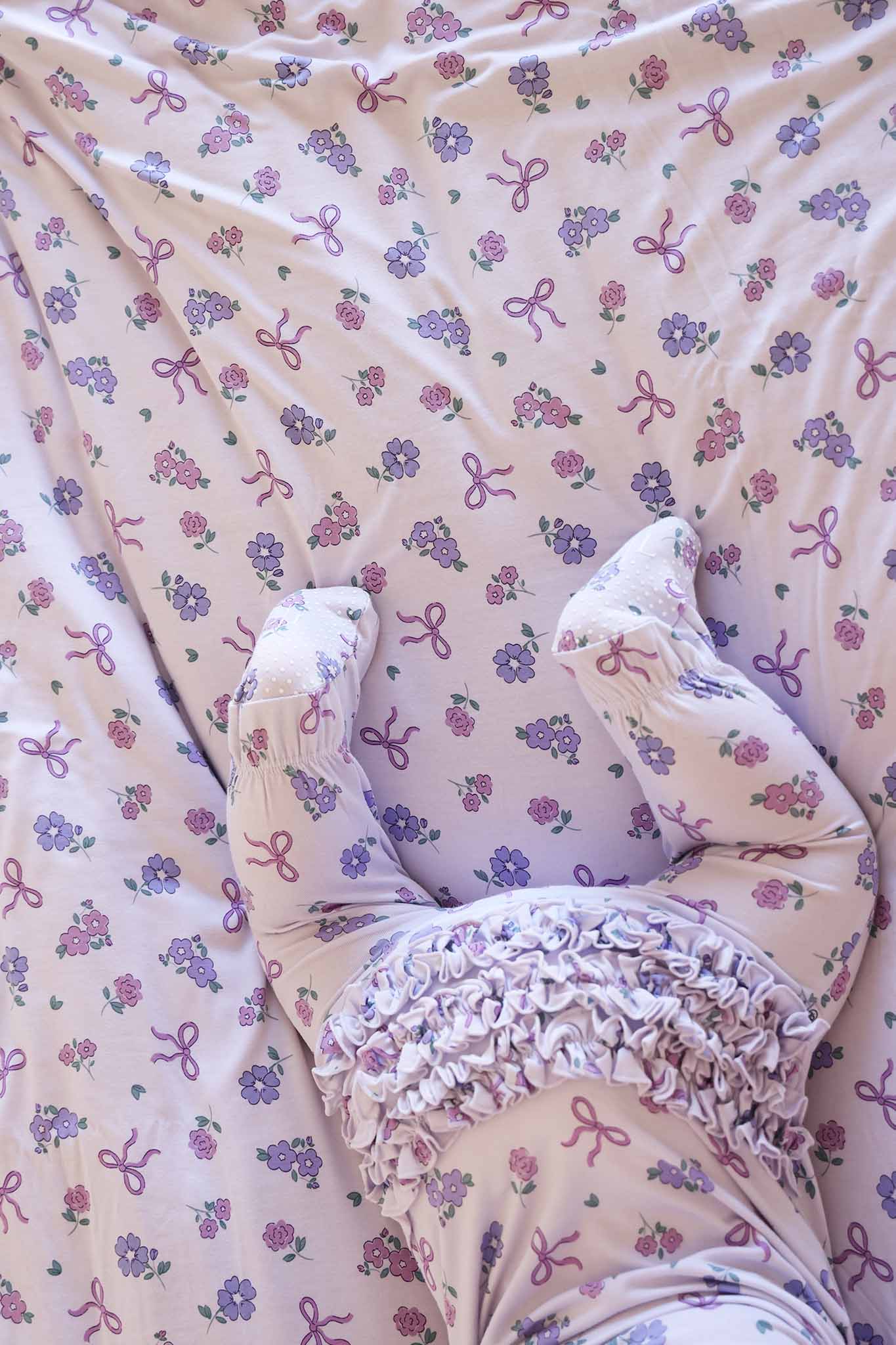 Ribbon & Roses Double Sided Bamboo Blanket | Purple