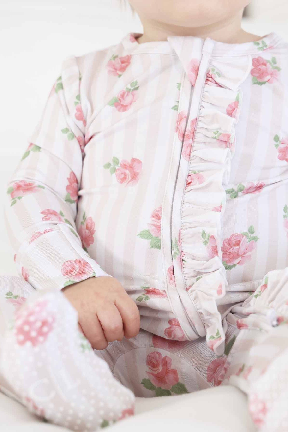 Rosy & Cozy Ruffle Zipper Footie