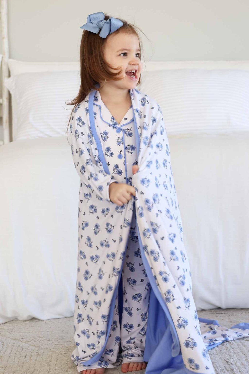 Sapphire Garden Double Sided Bamboo Blanket